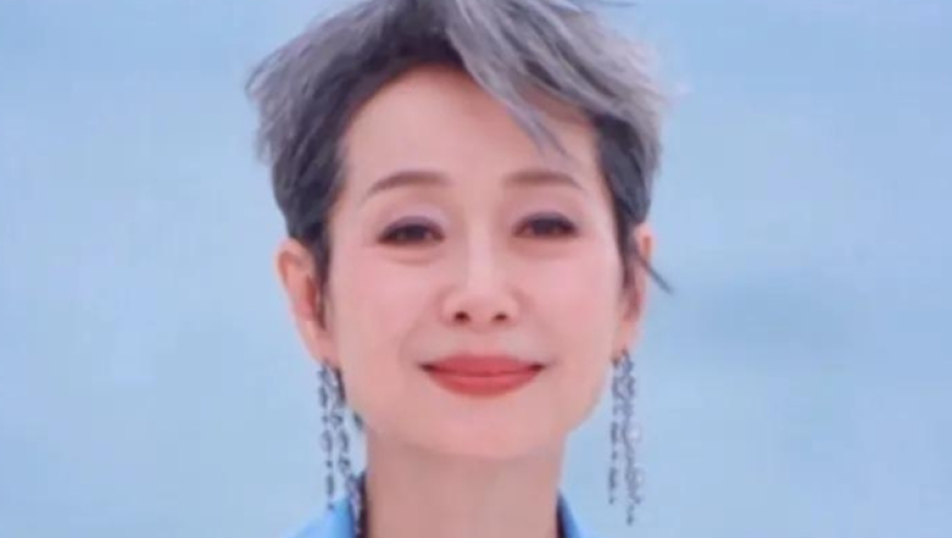 女子的亲生母亲和继母处成了姐妹,澳门水果奶奶免费资料论坛,收益成语分析落实_VR版V3.39